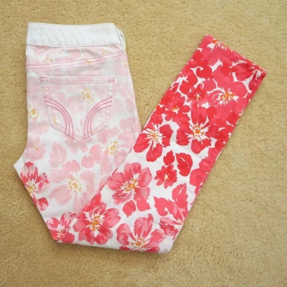 NEW Hollister Floral Skinny Cropped Jeans Size 1
